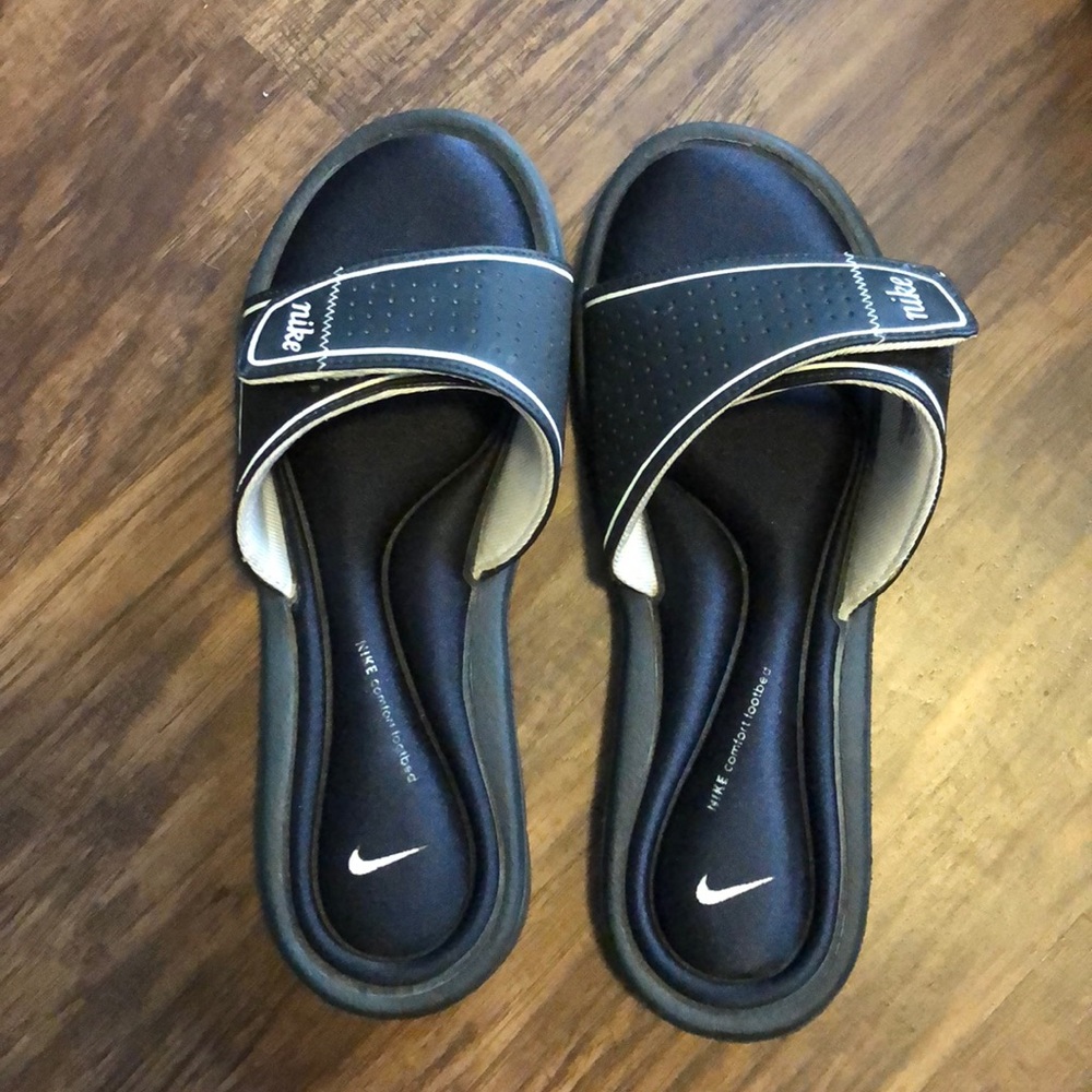 Nike Slides